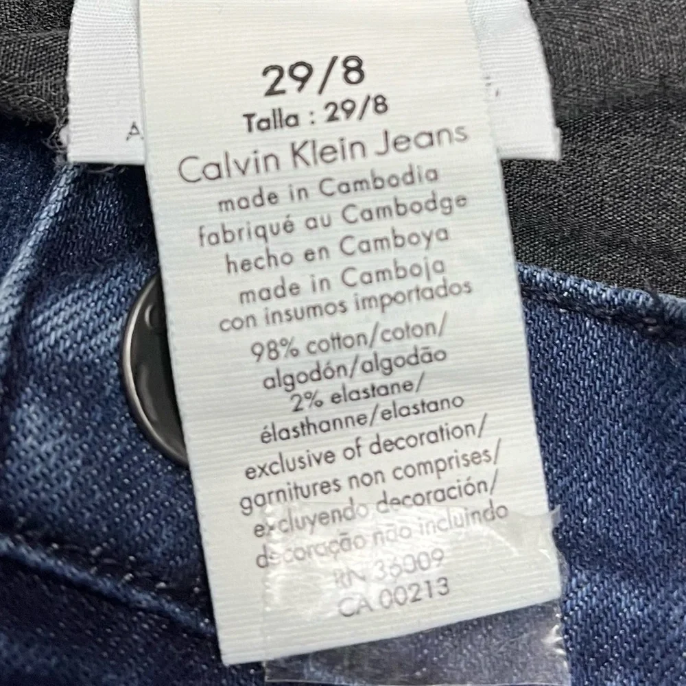 Calvin Klein Jeans Modern Boot Cut 29/8 Dark Wash Flared 5 Pockets Size 8 - Picture 9 of 12